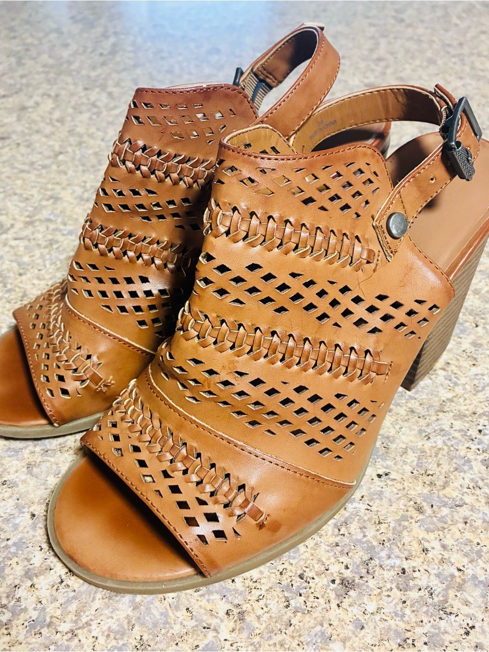 American Eagle Women's Tan Woven Peep-Toe Block Heel Sandals 7